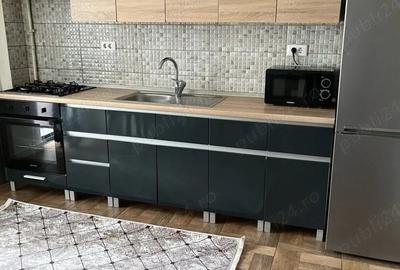 Apartament cu 2 camere decomandat în 1 Mai - 7