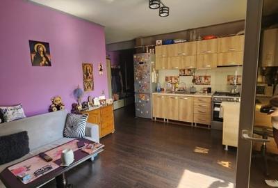 Apartament cu 2 camere decomandat în Florești