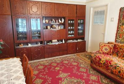 Apartament cu 2 camere semidecomandat în Sud