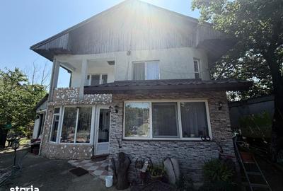 Casă cu 5 camere cu Teren 756 Mp în Brazi