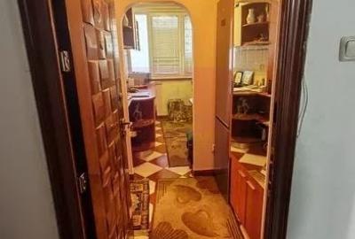 Apartament cu 2 camere semidecomandat în Lacul Tei