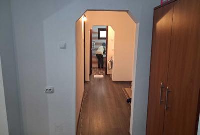Apartament cu 3 camere decomandat în Central - 7