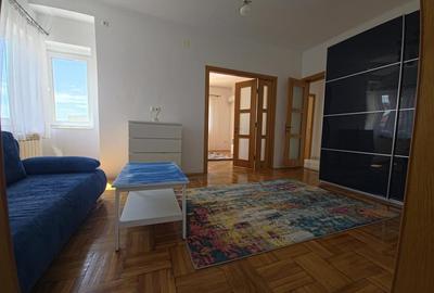 Apartament cu 3 camere semidecomandat în Ultracentral - 1