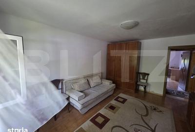 Apartament cu 3 camere decomandat în Dârste