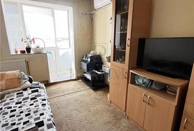 Apartament cu 2 camere semidecomandat, mobilat în Steaua