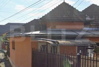Casă cu 3 camere cu Teren 342 Mp în Central