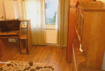 Apartament nedecomandat în Tractorul - 2