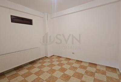 Casă individuală cu 10 camere cu Canalizare în 13 Septembrie - 12