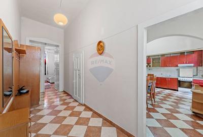 Apartament cu 3 camere semidecomandat, mobilat în Boul Roșu - 8