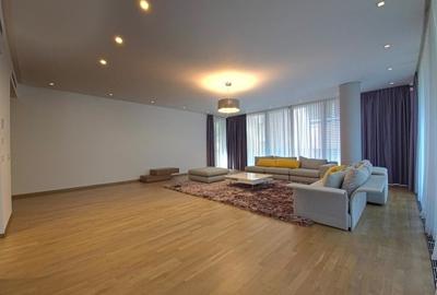 Apartament cu 5 camere în Primăverii - 3