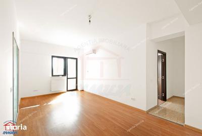 Apartament cu 2 camere decomandat în Micro 40 - 4