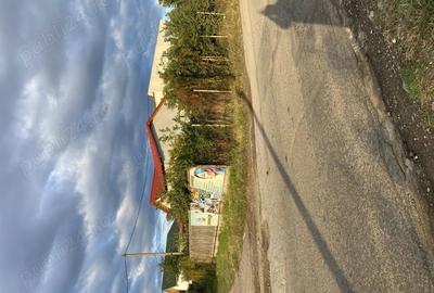 Casă cu 4 camere cu Teren 700 Mp în Central - 2