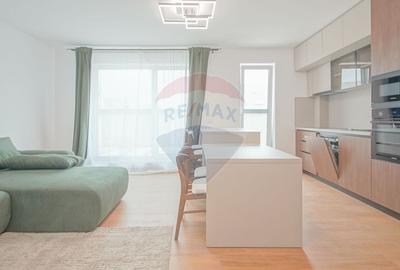 Apartament cu 4 camere decomandat, mobilat în Tractorul - 22