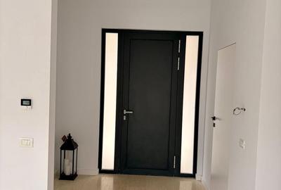 Casă cu 5 camere cu Teren 406 Mp în Corbeanca