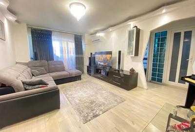 Apartament cu 3 camere semidecomandat, mobilat în 13 Septembrie
