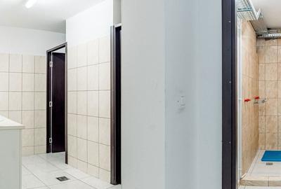 Spațiu comercial, de 700 mp, în Nufărul - 7