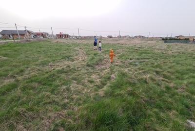 Teren Construcții intravilan de 400 mp, în Fântânele - 1
