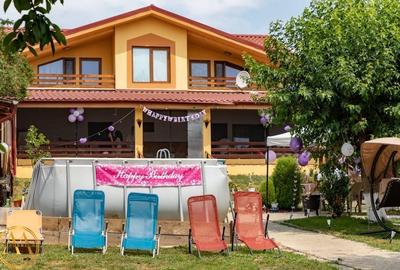 Casă cu 4 camere cu Teren 3000 Mp în Central