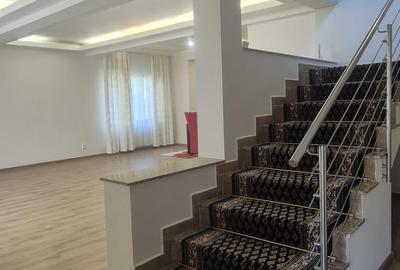 Casă cu 5 camere cu Canalizare în Iancu Nicolae - 15