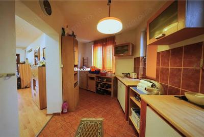 Casă cu 2 camere cu Teren 1133 Mp în Sud - 10