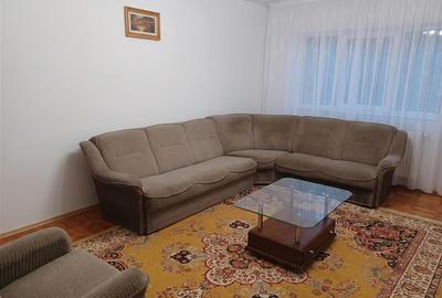 Apartament cu 3 camere decomandat, mobilat în Obcini