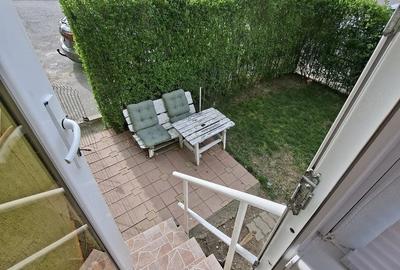 Apartament cu 3 camere decomandat în 1 Decembrie