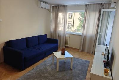 Apartament cu 2 camere semidecomandat în Jiului