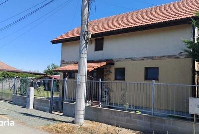 Casă cu 4 camere cu Teren 125 Mp în Ghiroda - 1