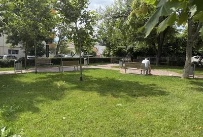 Garsonieră decomandată în Vitan