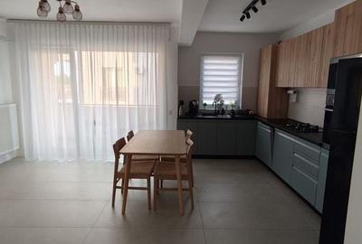 Apartament cu 4 camere decomandat în Mărăști - 3