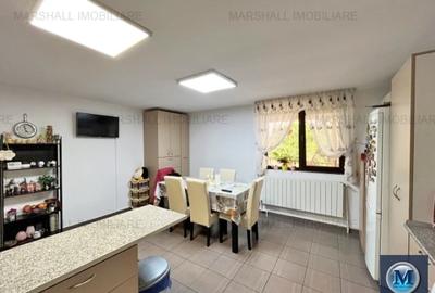 Casă cu 4 camere cu Garaj în Bărcănești - 5
