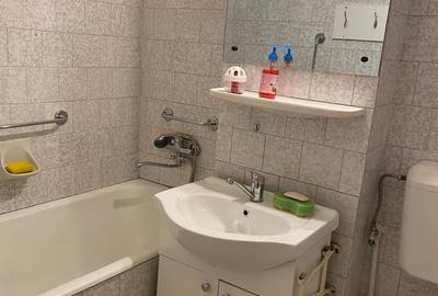 Apartament cu 3 camere decomandat în George Enescu - 2