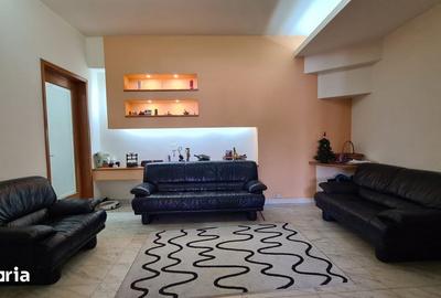 Apartament cu 3 camere decomandat, mobilat în Universitate - 17