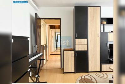 Apartament cu 3 camere semidecomandat, mobilat în Drumul Taberei