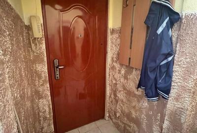 Apartament cu 3 camere semidecomandat în Micro 38 - 8