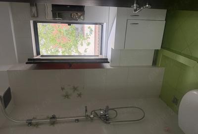 Apartament cu 2 camere decomandat în Sisești - 3