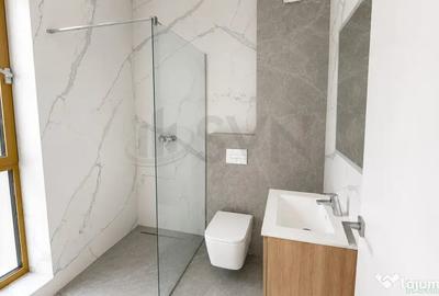 Casă cu 4 camere cu Teren 150 Mp în Pipera