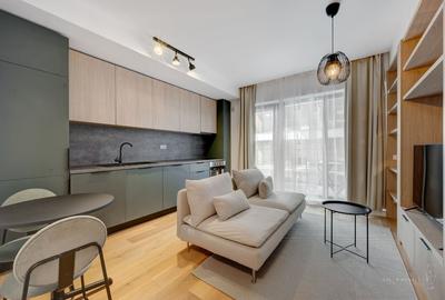 Apartament cu 2 camere semidecomandat, mobilat în Străulești