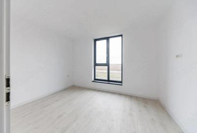 Casă cu 5 camere cu Teren 220 Mp în Mehala - 2