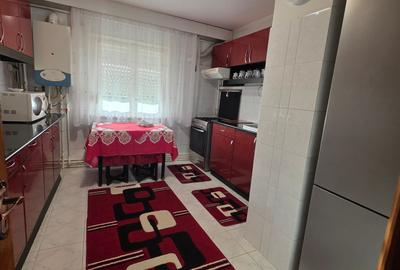 Apartament cu 2 camere decomandat în Inel II