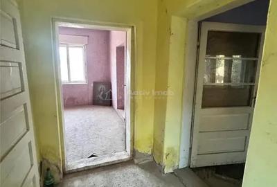 Casă cu 4 camere cu Teren 555 Mp în Central - 11
