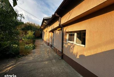 Casă cu 7 camere cu Teren 780 Mp în Ion Creangă