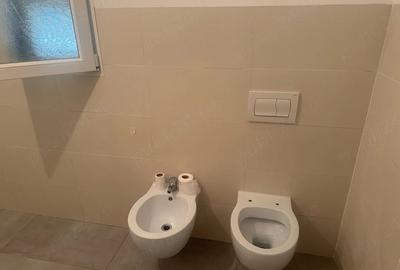 Casă cu Teren 980 Mp în Schela