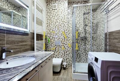 Apartament cu 3 camere decomandat în Tractorul - 7