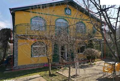 Casă individuală cu 5 camere cu Canalizare în Snagov