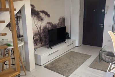 Apartament cu 3 camere decomandat în Exterior Vest