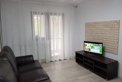 Apartament cu 2 camere decomandat, mobilat în Centru Civic