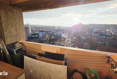 Apartament cu 2 camere decomandat în Ultracentral