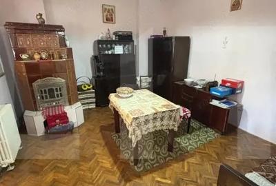 Apartament cu 4 camere semidecomandat în Central - 7