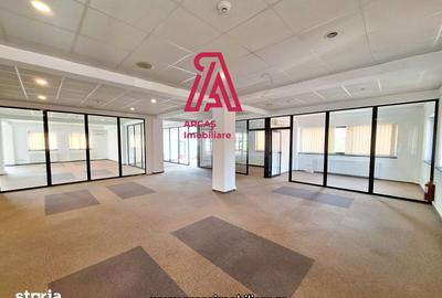 Spațiu comercial, de 315 mp, în Central - 1